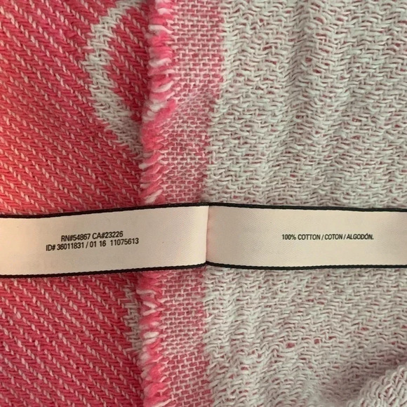 Victoria Secret Logo Black Stripe Beach Towel Blanket 40x56” - Picture 5 of 6